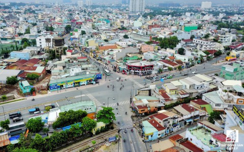 Đừng để nhóm lợi ích về bất động sản 'xé lẻ' thành phố mới